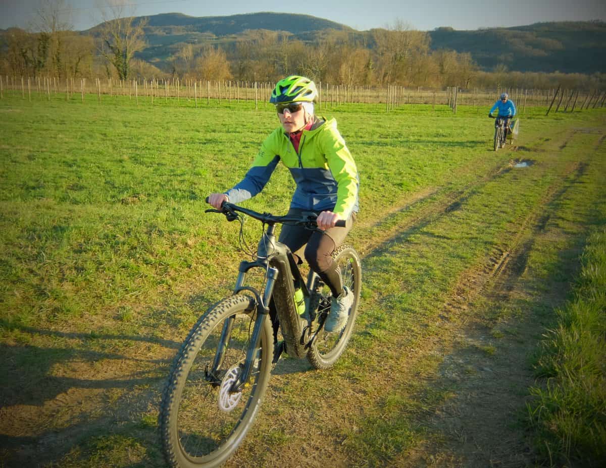 Lady riding rental ebike in the Vipava valley. Photo by RockVelo