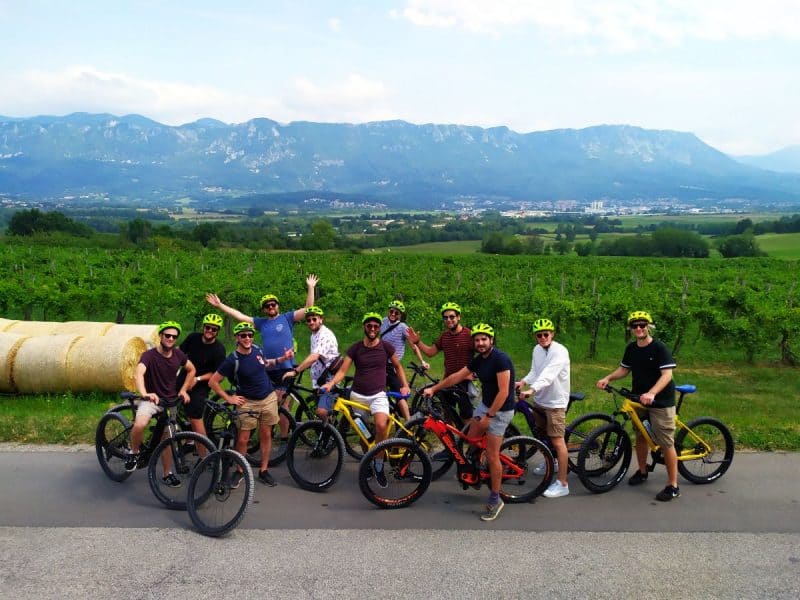Teambuilding kolesarstvo z RockVelo v Vipavski dolini